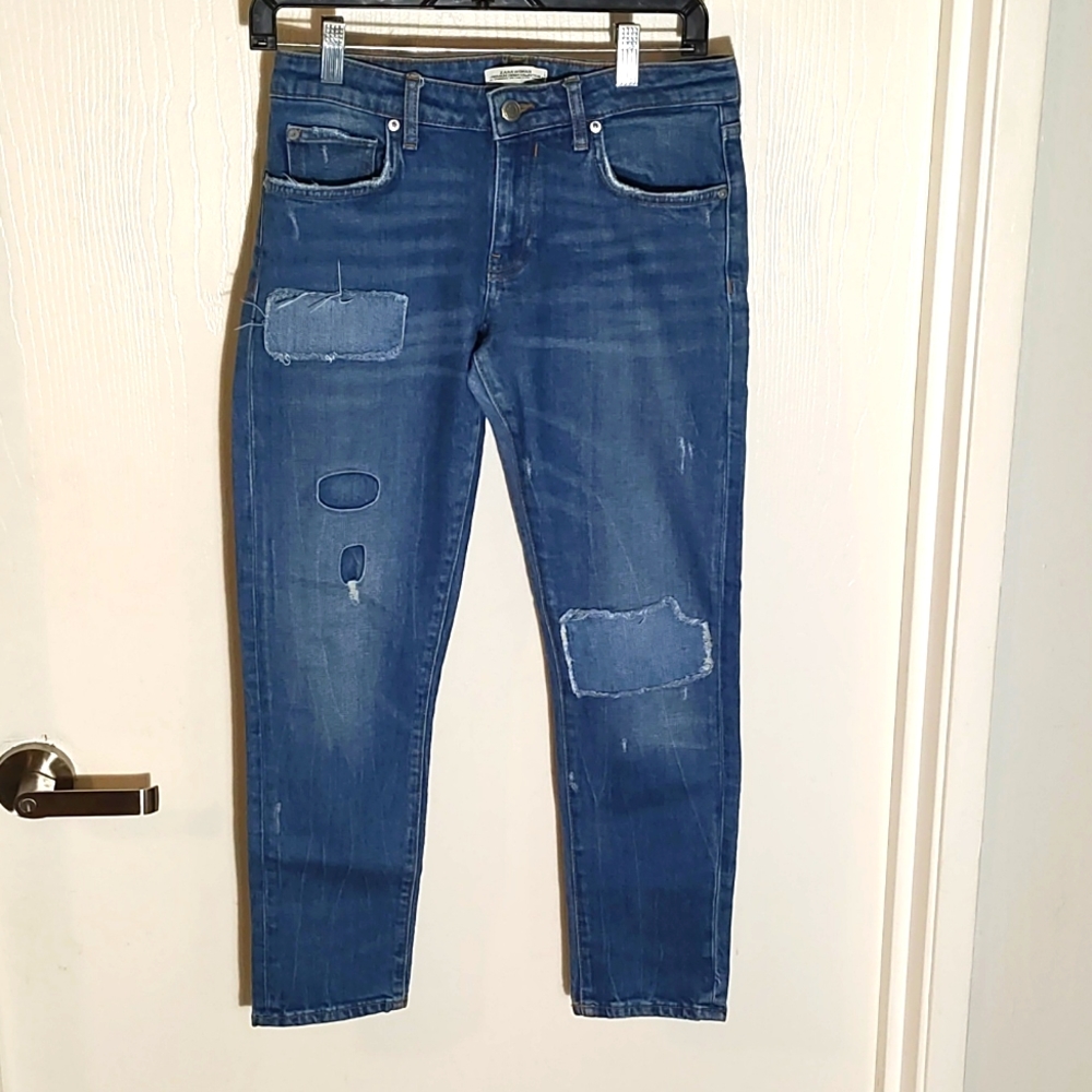 ZARA WOMAN DENIM PATCH JEANS 2
